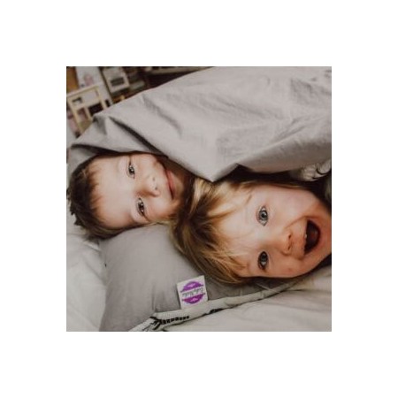 Dlaczego ręcznie szyte w Polsce poszewki na wymiar od BabyMetka są lepsze niż poszewki IKEA ?